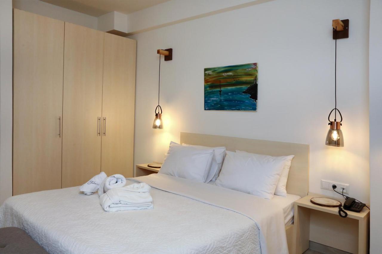 Steleni Seaside Apartments Nea Iraklitsa Exterior photo